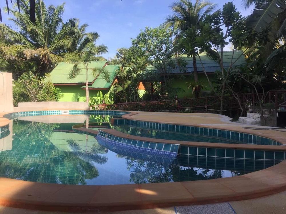 Lanta Sabai Hotel & Bungalows 란타섬 외부 사진