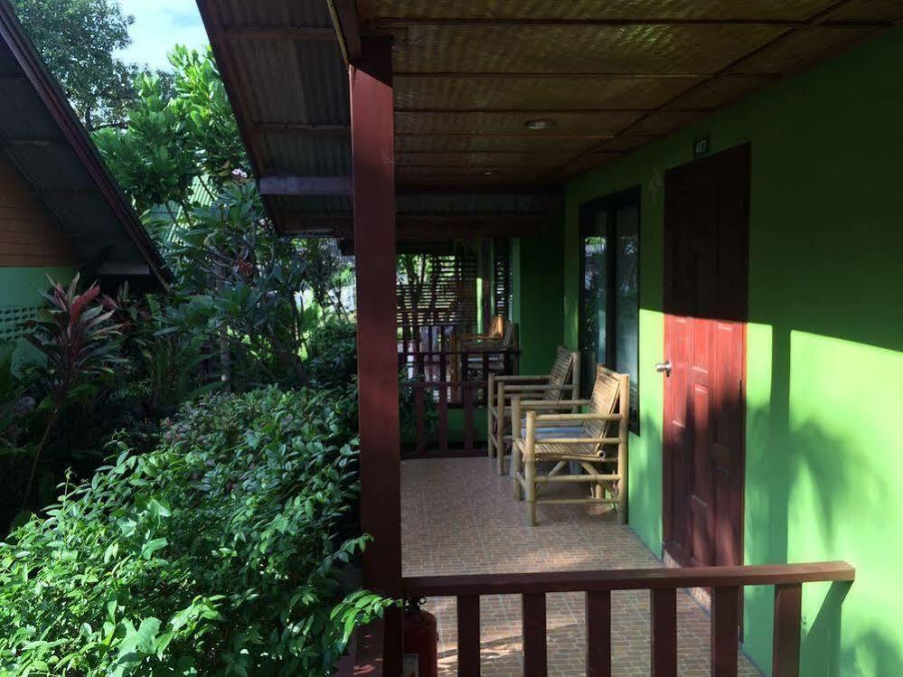 Lanta Sabai Hotel & Bungalows 란타섬 외부 사진