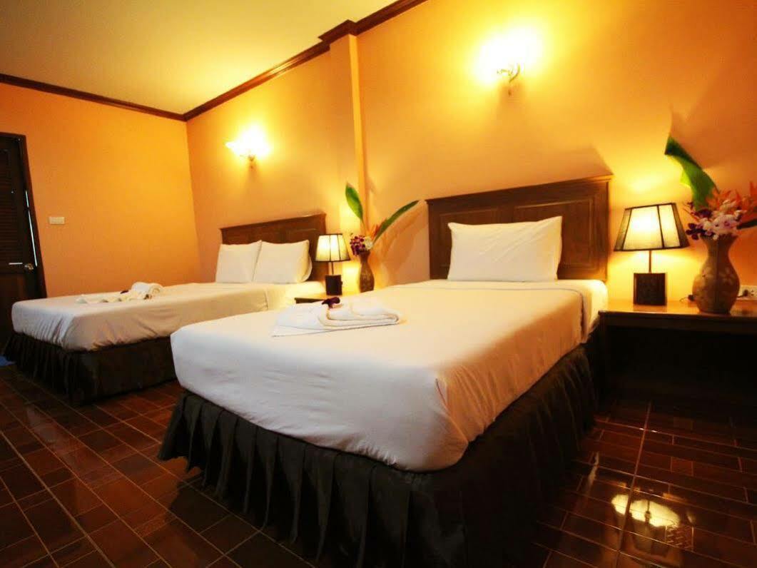 Lanta Sabai Hotel & Bungalows 란타섬 외부 사진